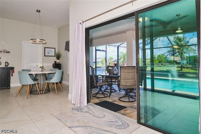 1119 NE 2nd TER, Cape Coral, FL 33909