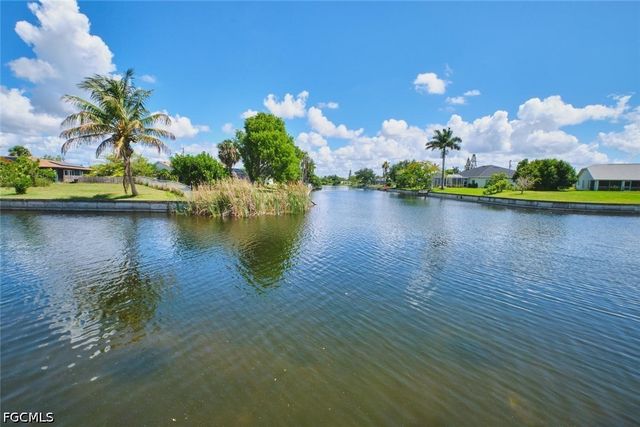 1119 NE 2nd TER, Cape Coral, FL 33909