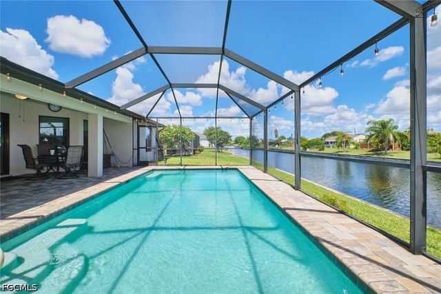 1119 NE 2nd TER, Cape Coral, FL 33909