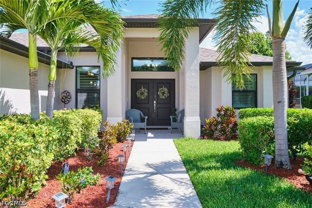 1119 NE 2nd TER, Cape Coral, FL 33909