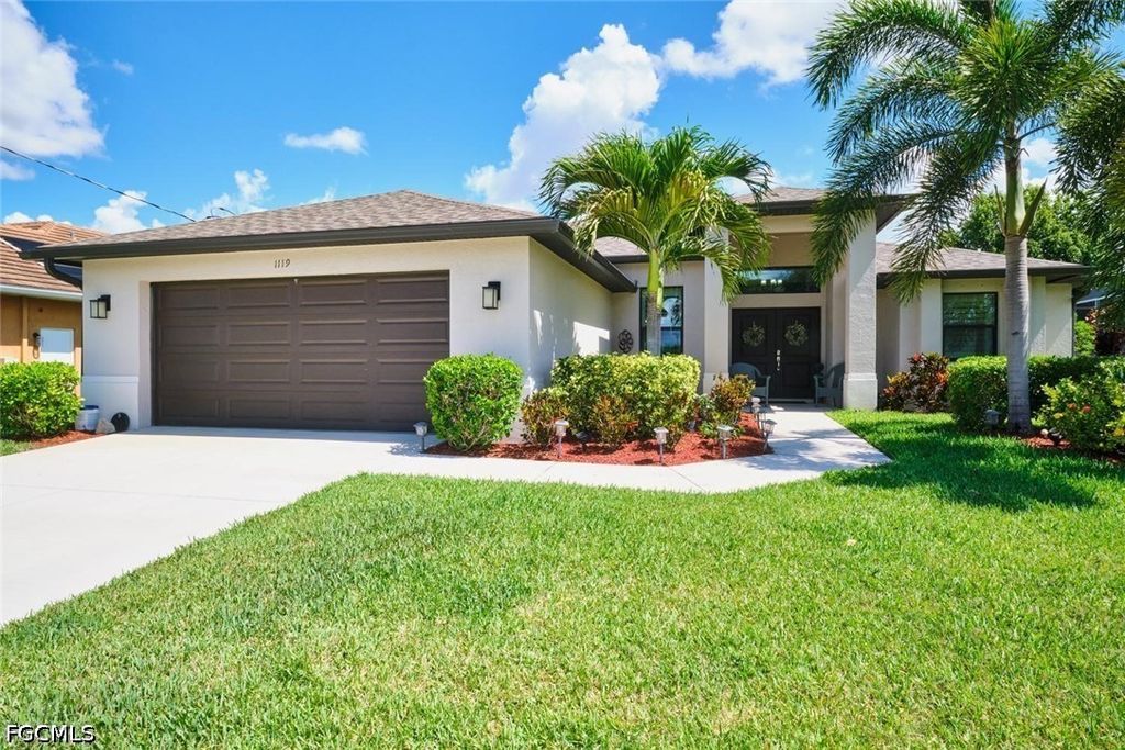 1119 NE 2nd TER, Cape Coral, FL 33909