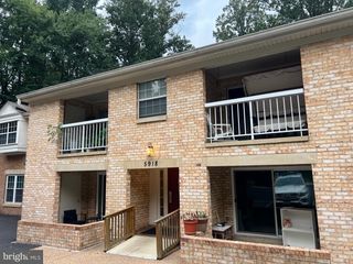 5918 COVE LANDING RD #204, Burke, VA 22015