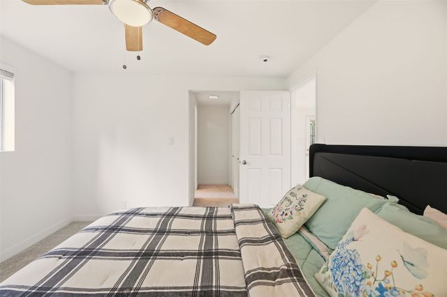 1279 149th Place SE, Bellevue, WA 98007