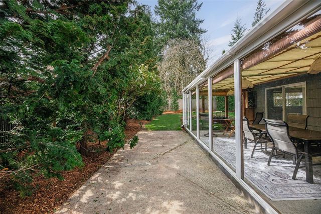 1279 149th Place SE, Bellevue, WA 98007