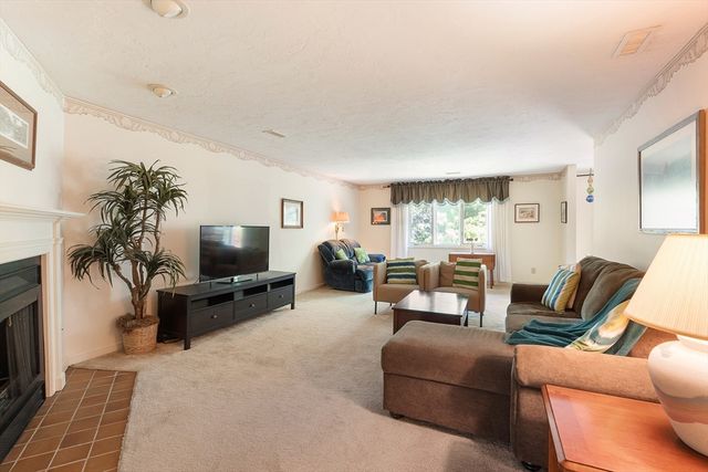 225 Lincoln St. B5, Duxbury, MA 02332