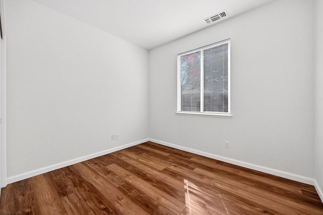 1725 Schellbach Dr, Lincoln, CA 95648