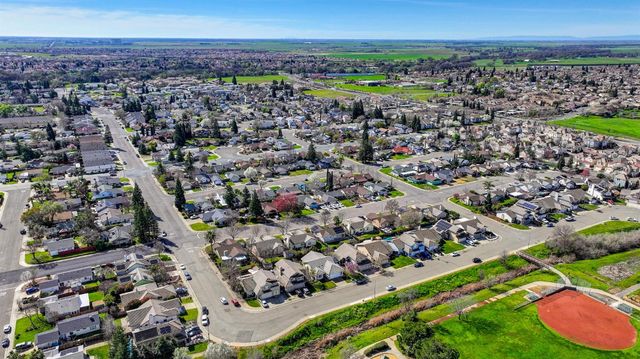 1725 Schellbach Dr, Lincoln, CA 95648