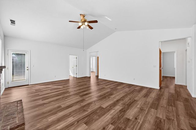 1725 Schellbach Dr, Lincoln, CA 95648