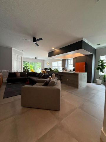 2008 Valencia Dr, Delray Beach, FL 33445