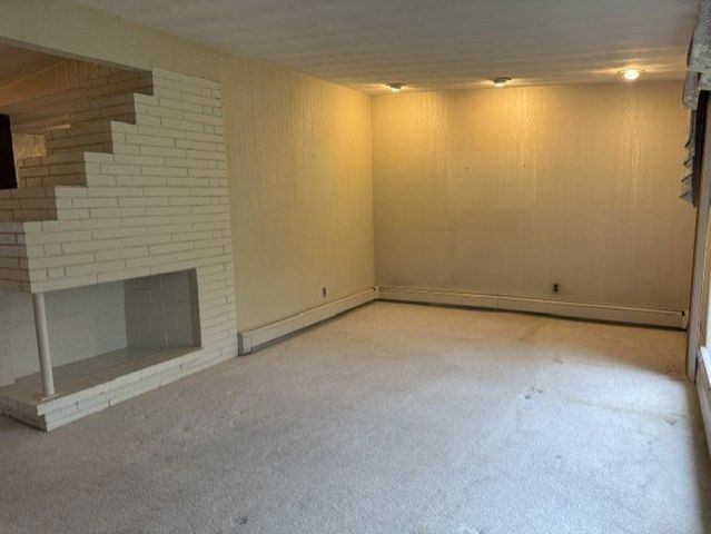 6 Ruth Drive, Framingham, MA 01701