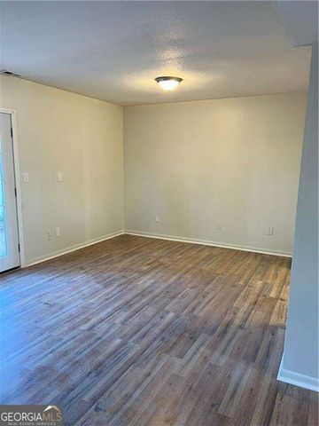 2755 Penwood Place, Lithonia, GA 30058