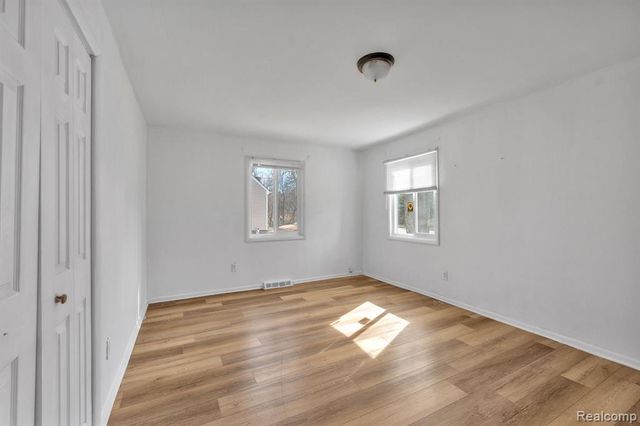 19050 Melrose Avenue, Southfield, MI 48075