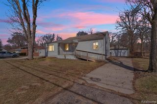 19050 Melrose Avenue, Southfield, MI 48075