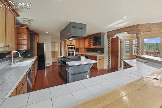514 Hopi Drive, Divide, CO 80814