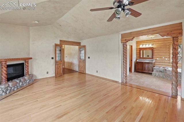 514 Hopi Drive, Divide, CO 80814