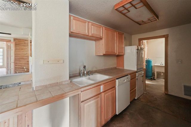 514 Hopi Drive, Divide, CO 80814