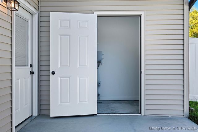 2087 Aster Drive, Jeffersonville, IN 47130