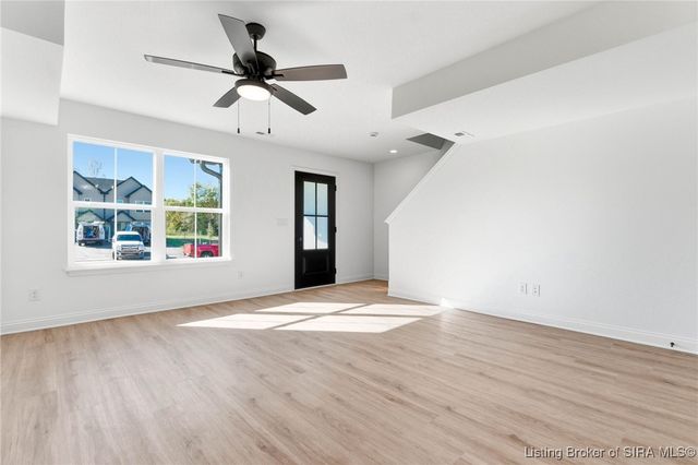 2087 Aster Drive, Jeffersonville, IN 47130