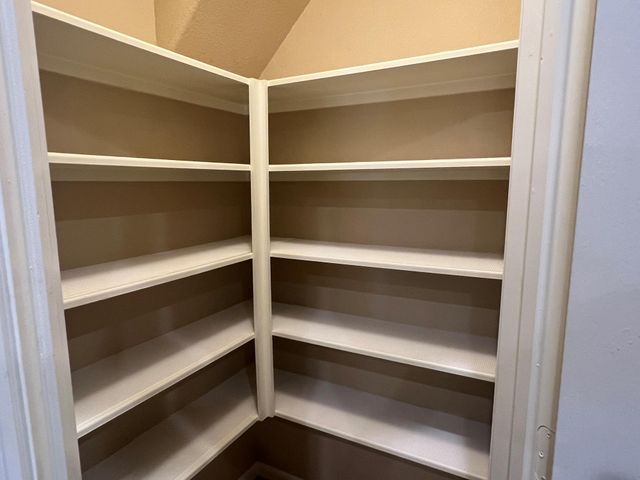 211 Hawks View Drive, La Marque, TX 77568