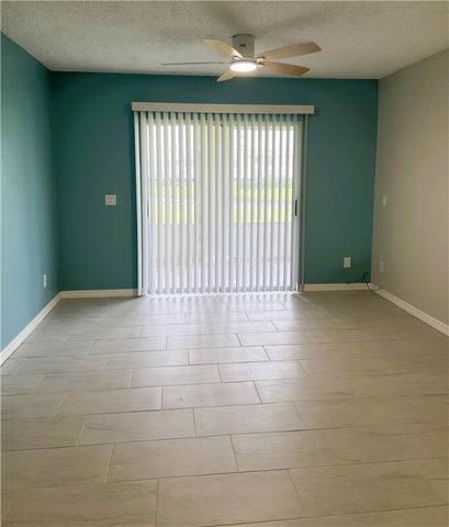 414 Grove Isle Circle 414, Vero Beach, FL 32962