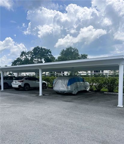 414 Grove Isle Circle 414, Vero Beach, FL 32962