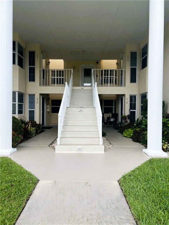 414 Grove Isle Circle 414, Vero Beach, FL 32962