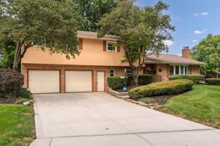 1561 Rose View Drive, Columbus, OH 43209