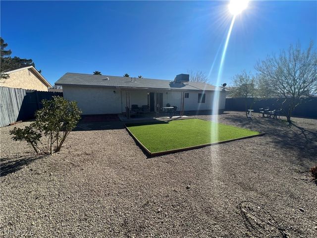 231 Fullerton Avenue, Henderson, NV 89015