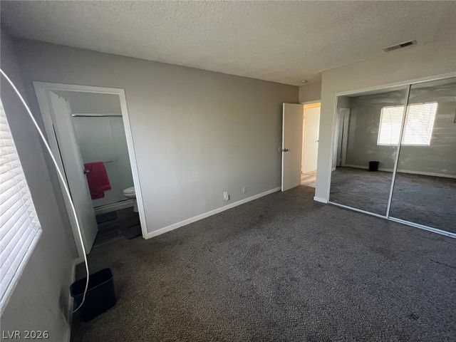 231 Fullerton Avenue, Henderson, NV 89015
