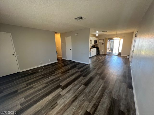 231 Fullerton Avenue, Henderson, NV 89015