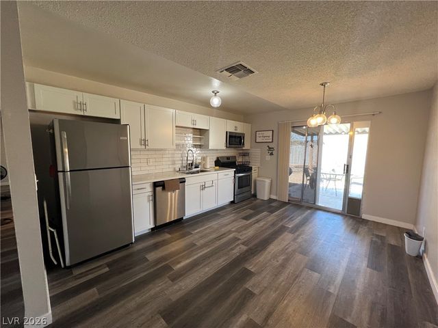 231 Fullerton Avenue, Henderson, NV 89015
