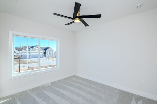 4654 178th Street, Urbandale, IA 50323