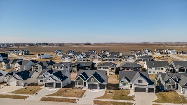 4654 178th Street, Urbandale, IA 50323