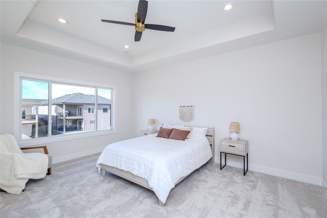 4654 178th Street, Urbandale, IA 50323