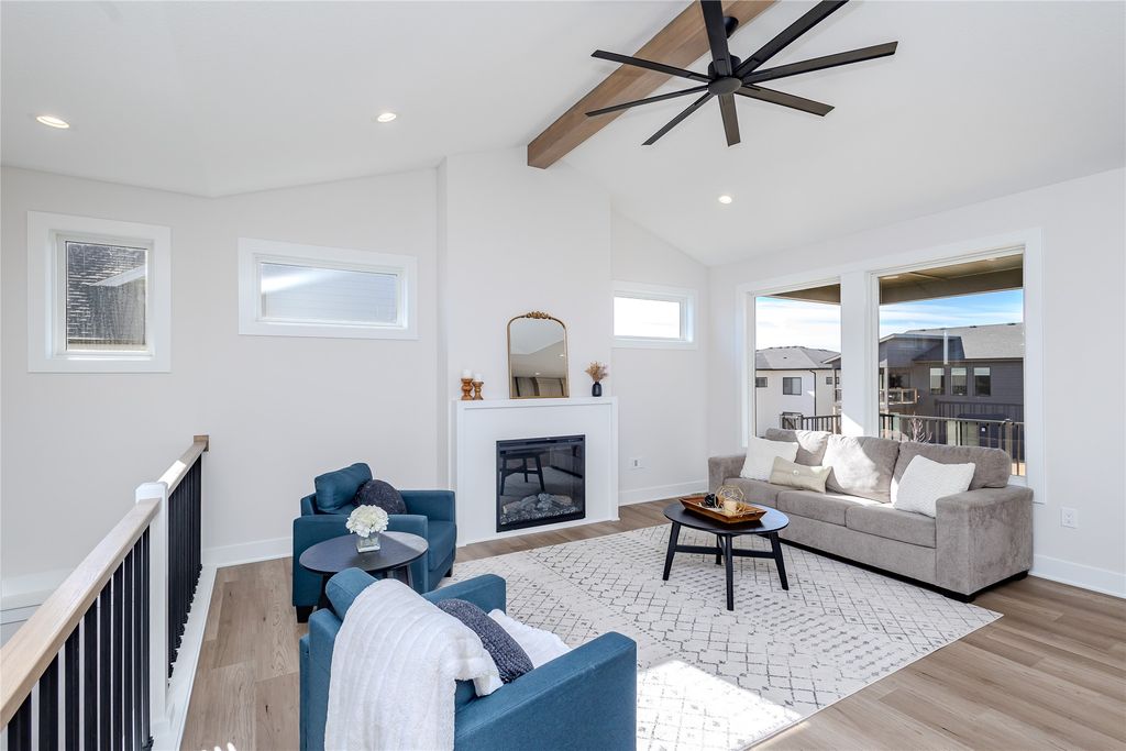 4654 178th Street, Urbandale, IA 50323