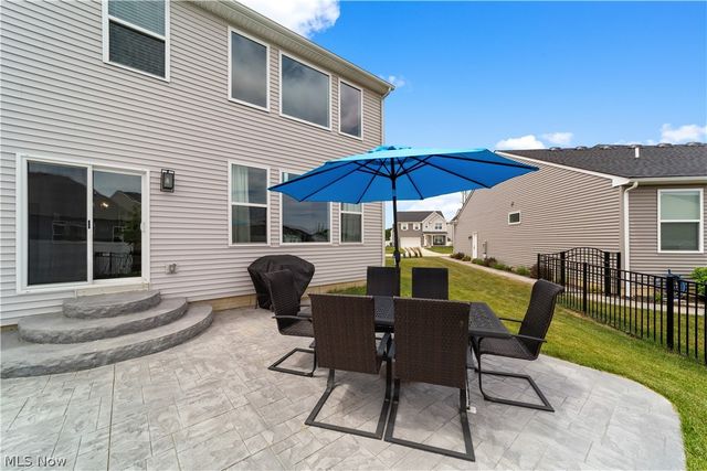 8949 Larkspur Drive, Columbia Station, OH 44028