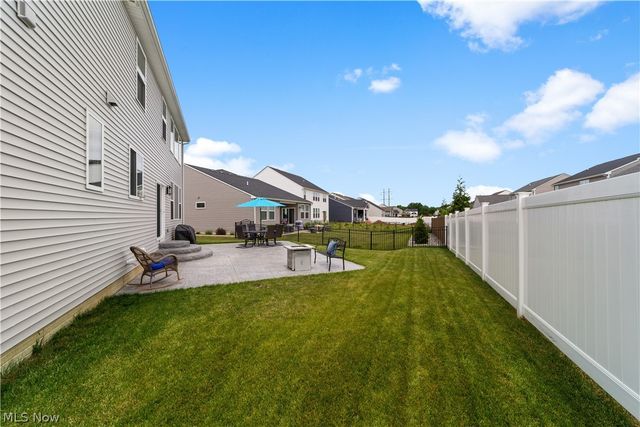 8949 Larkspur Drive, Columbia Station, OH 44028