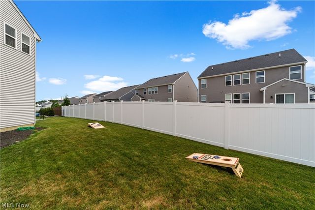 8949 Larkspur Drive, Columbia Station, OH 44028
