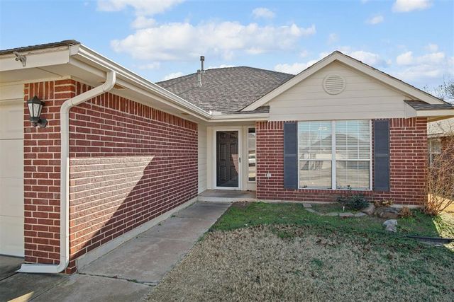 1936 NW 172nd Street, Edmond, OK 73012