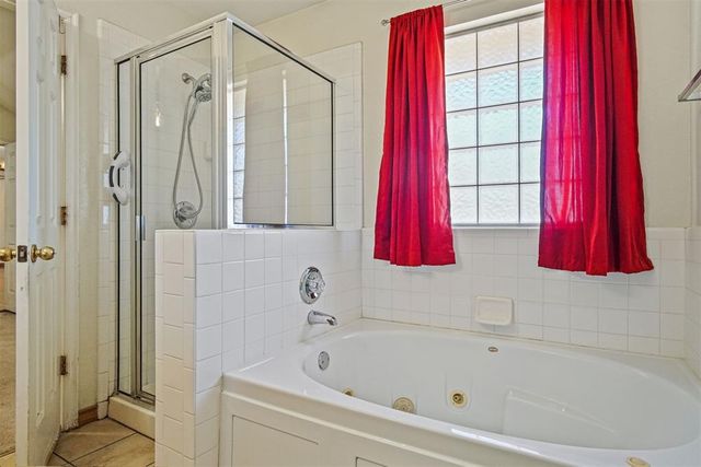 1936 NW 172nd Street, Edmond, OK 73012