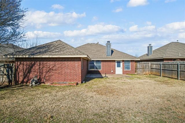 1936 NW 172nd Street, Edmond, OK 73012