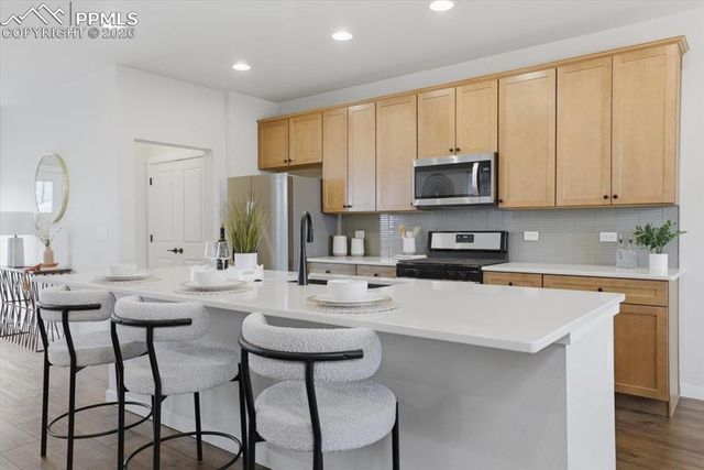 8648 Wolf Valley Drive, Colorado Springs, CO 80924