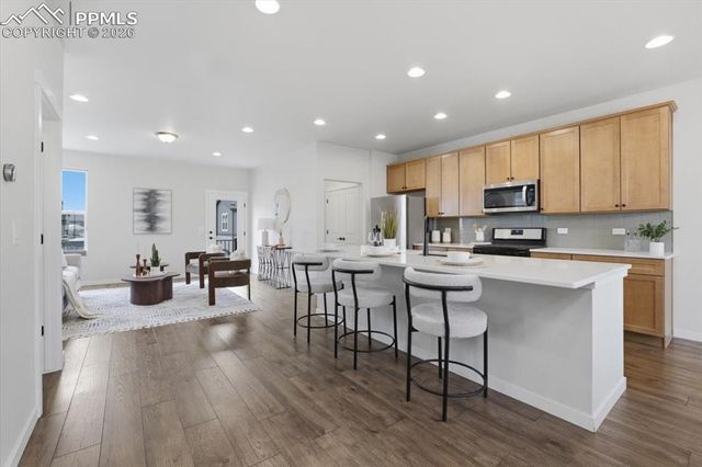 8648 Wolf Valley Drive, Colorado Springs, CO 80924