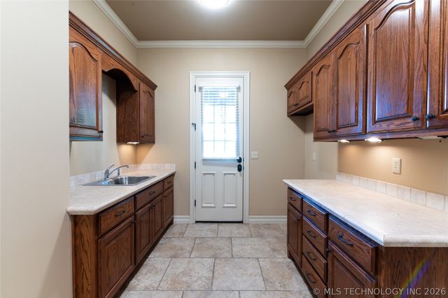 7305 S 2nd Street, Broken Arrow, OK 74011