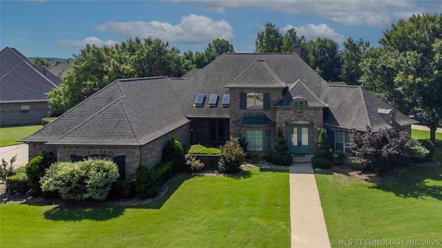 7305 S 2nd Street, Broken Arrow, OK 74011