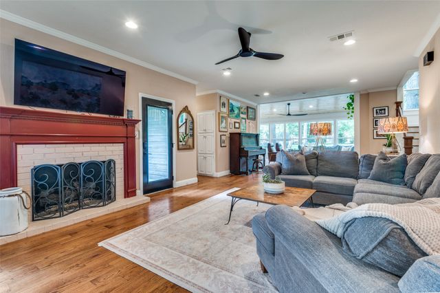 3700 Red Oak Drive, Corinth, TX 76208