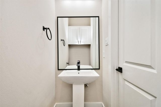 3229 Tuam Street, Houston, TX 77004