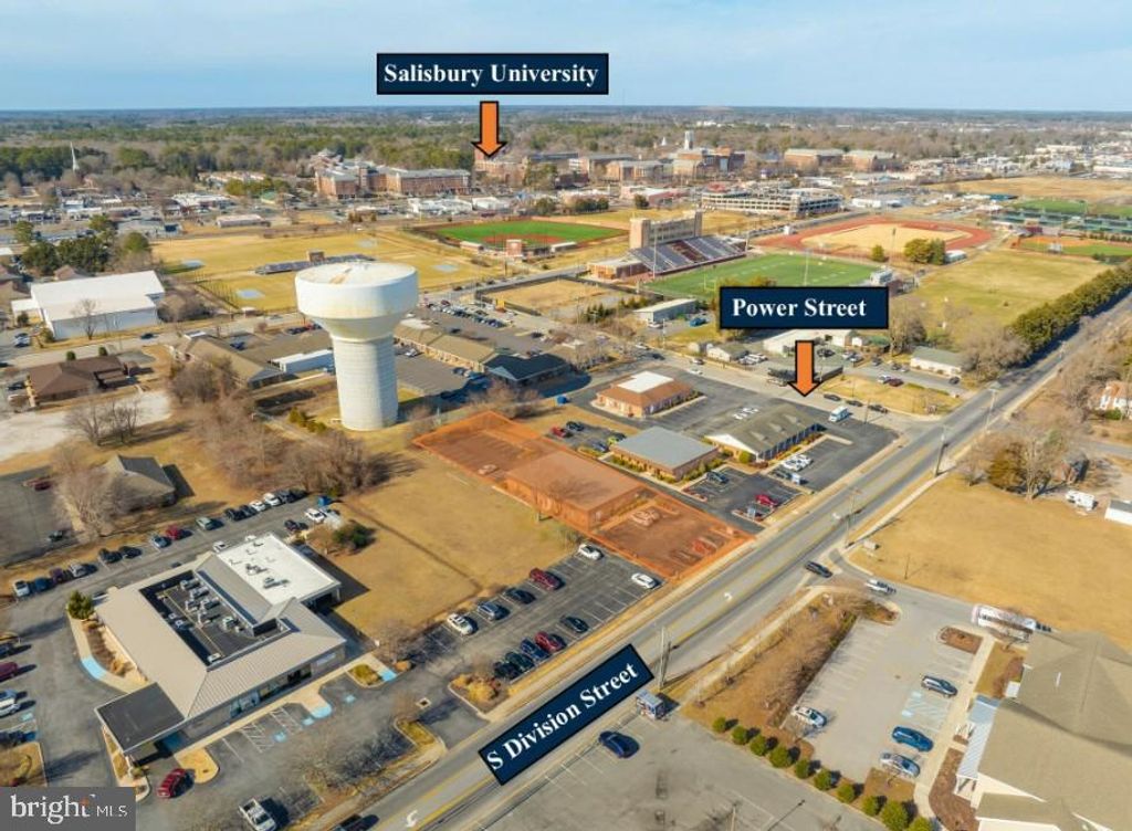 1304 S DIVISION STREET, Salisbury, MD 21804