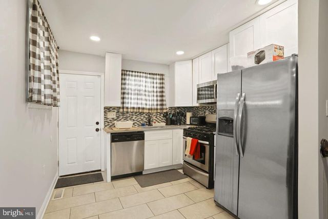 2031 S BEECHWOOD ST, Philadelphia, PA 19145