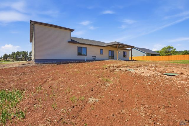 6490 ANDERSON RD, Summerset, SD 57718